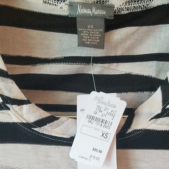 Neiman Marcus blouse - Picture 3 of 4